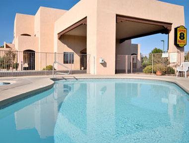 Hotel Super 8 By Wyndham Cottonwood Exterior foto