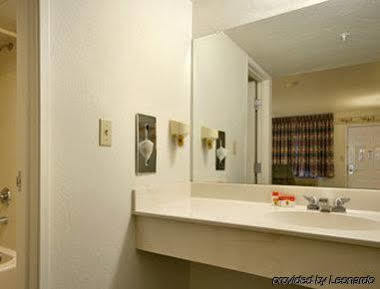 Hotel Super 8 By Wyndham Cottonwood Exterior foto